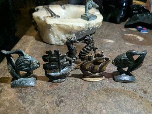 Messing figuren konvolut bosse
