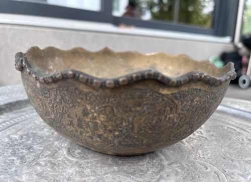 Antike schale aus - schale, graviertem