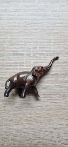 Kleiner bronze elefant - bronze,