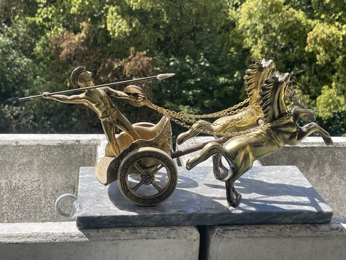 Vintage streitwagen mit - streitwagen,